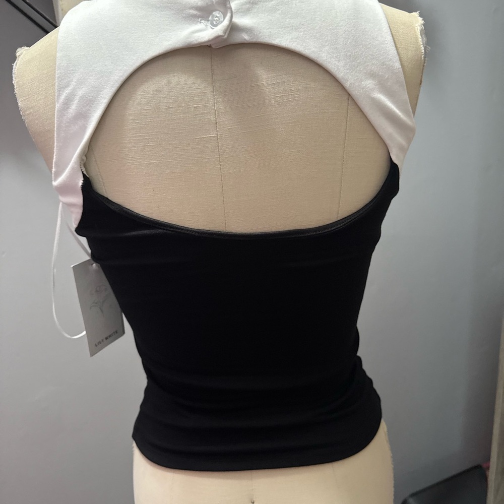 Lily White Monochrome Tank Top - Picture 5 of 7